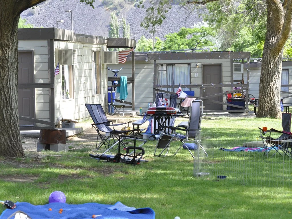 Poolside cabins 4th of july
