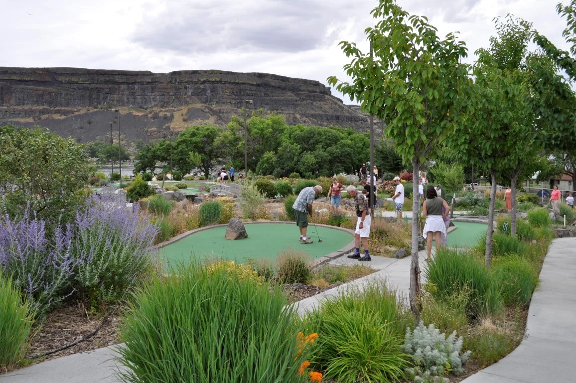 Natural obstacles and landscaping