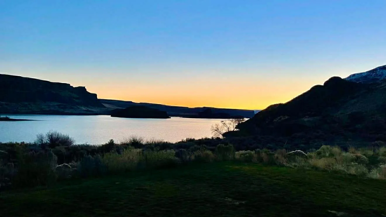 View from Lakeview Cabins 71 and 72